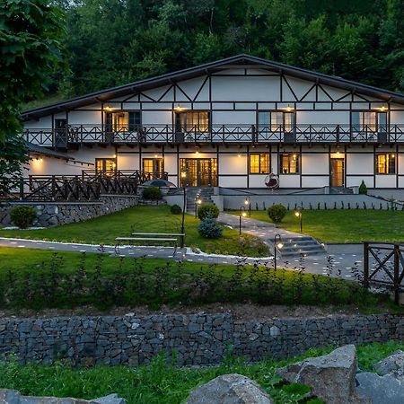 Private House Scherbovets Szarvasháza Kültér fotó