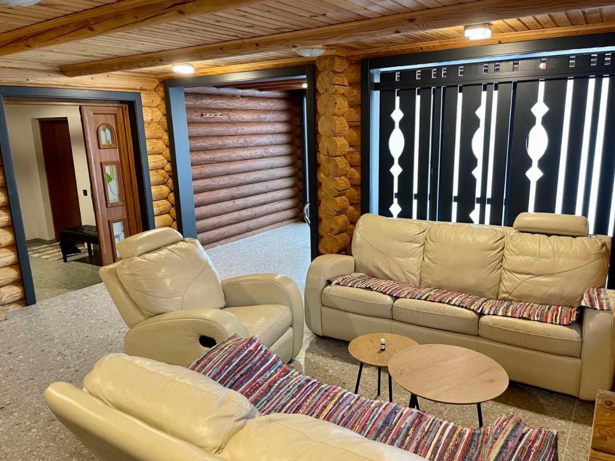 Private House Scherbovets Szarvasháza Kültér fotó