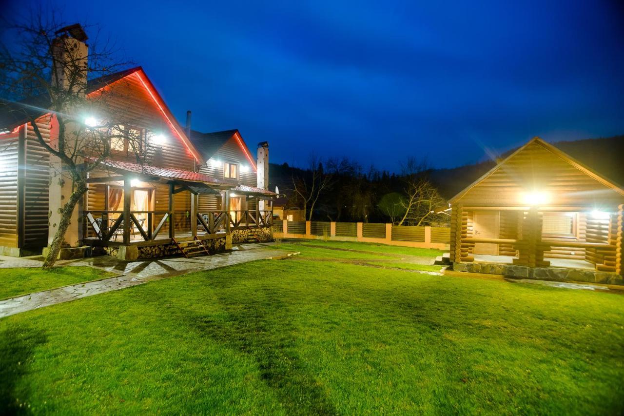 Private House Scherbovets Szarvasháza Kültér fotó